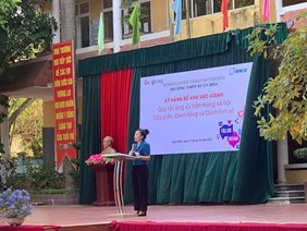 Kỹ năng số khu vực Asean – Chương trình vì sự tiến bộ của nữ giới trường THPT Xuân Hòa
