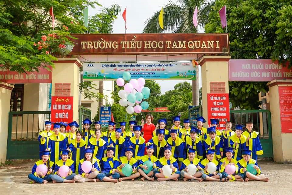 Hình ảnh lưu niệm học sinh khối lớp 1  Năm học 20202021  Tiểu Học Phạm  Hồng Thái